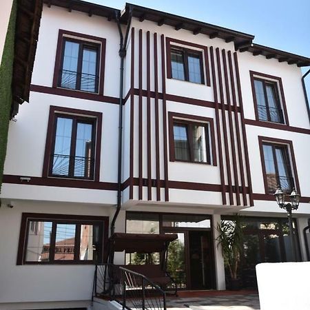 Prior Hotel Prizren Dış mekan fotoğraf